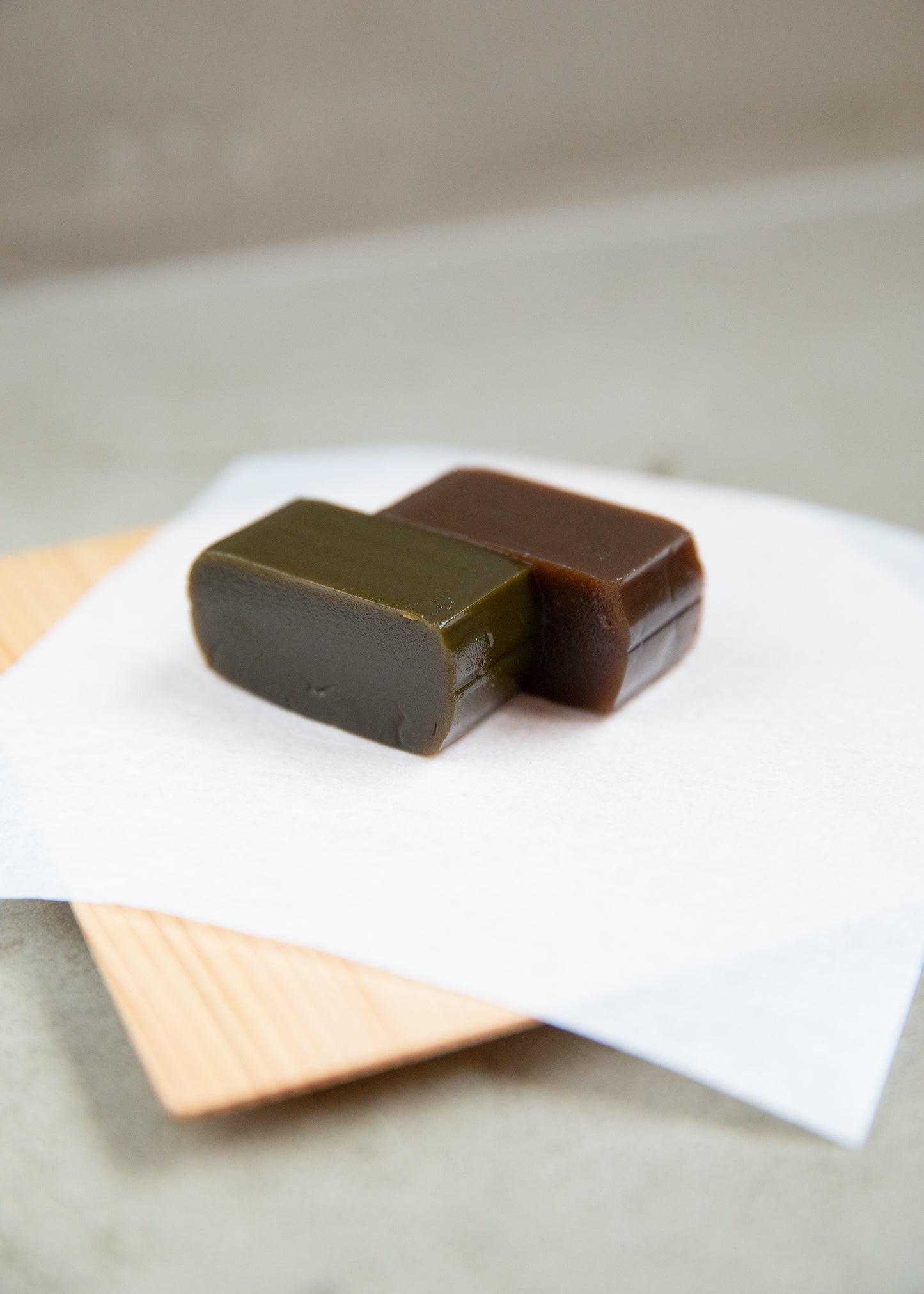 MATCHA/ HŌJICHA YŌKAN - JAPANESE SWEET WAGASHI